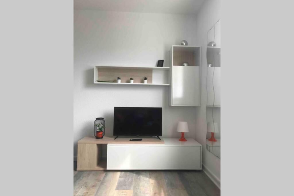 La Plage Superbe Studio Refait A Neuf Calais Eksteriør bilde